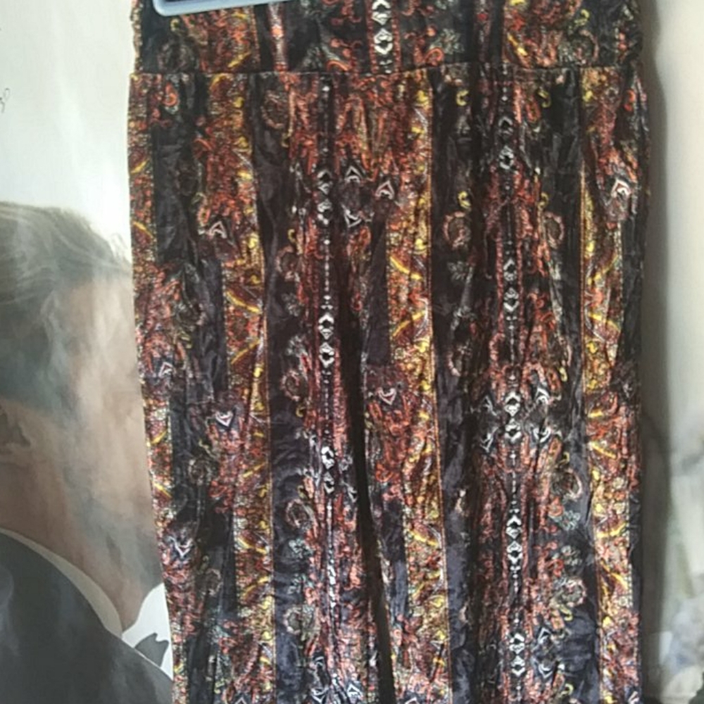 Earthbound pants size med
